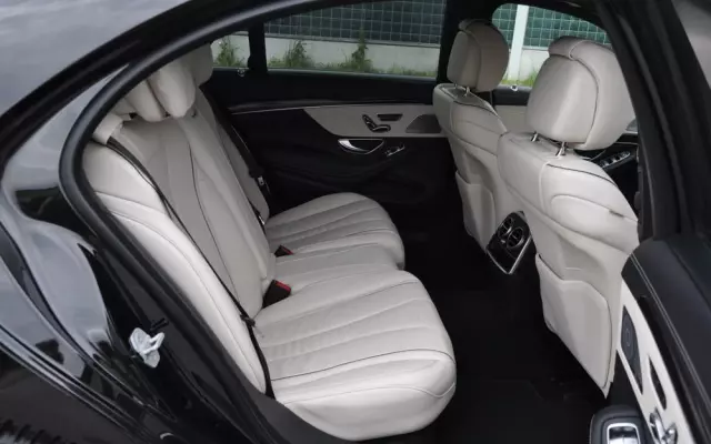 MERCEDES-BENZ Klasa S 500 4-Matic L 9G-TRONIC