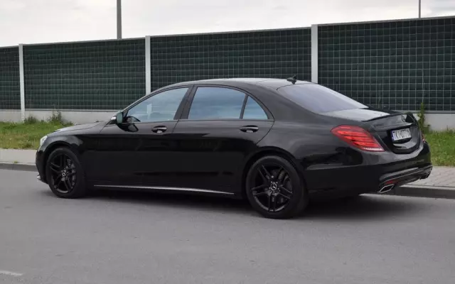 MERCEDES-BENZ Klasa S 500 4-Matic L 9G-TRONIC