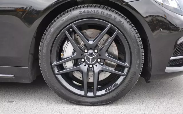 MERCEDES-BENZ Klasa S 500 4-Matic L 9G-TRONIC