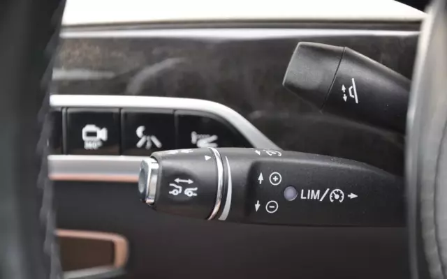 MERCEDES-BENZ Klasa S 500 4-Matic L 9G-TRONIC