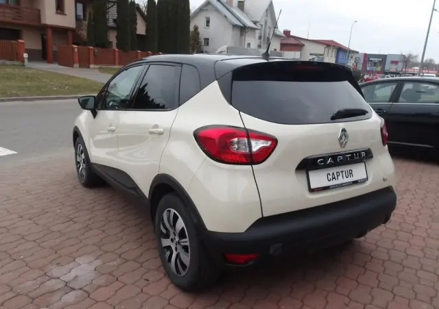 RENAULT Captur 0.9 Energy TCe Zen