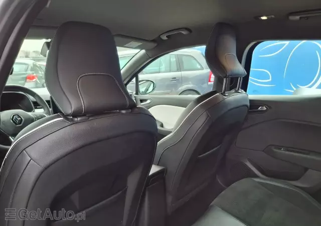 RENAULT Clio 1.0 TCe Intens