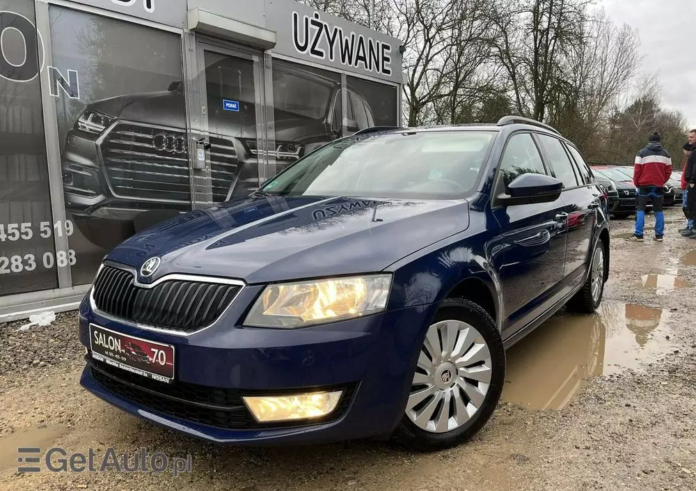 SKODA Octavia 