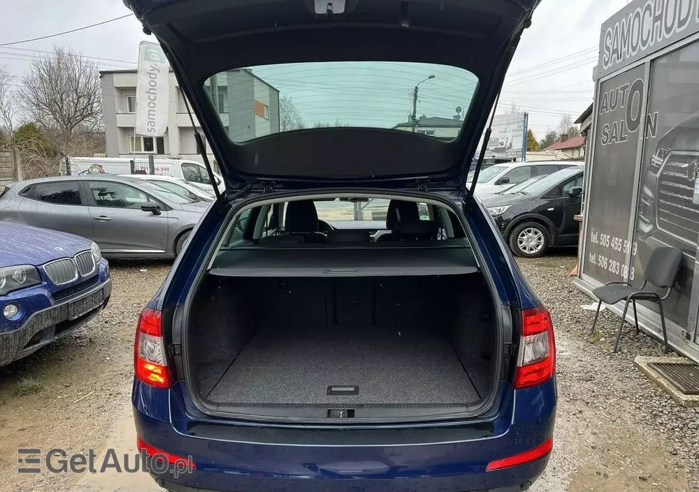 SKODA Octavia 