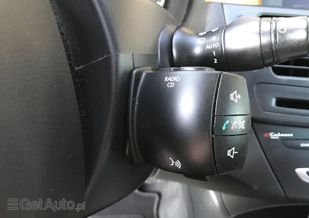 RENAULT Laguna 2.0 16V Turbo Initiale