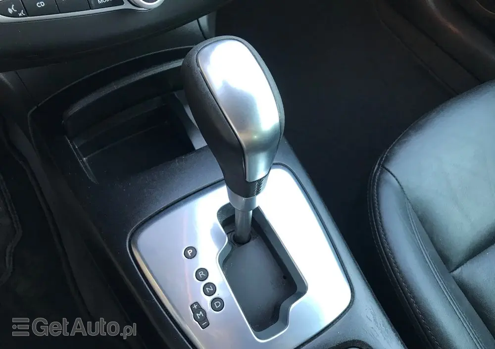 RENAULT Laguna 2.0 16V Turbo Initiale