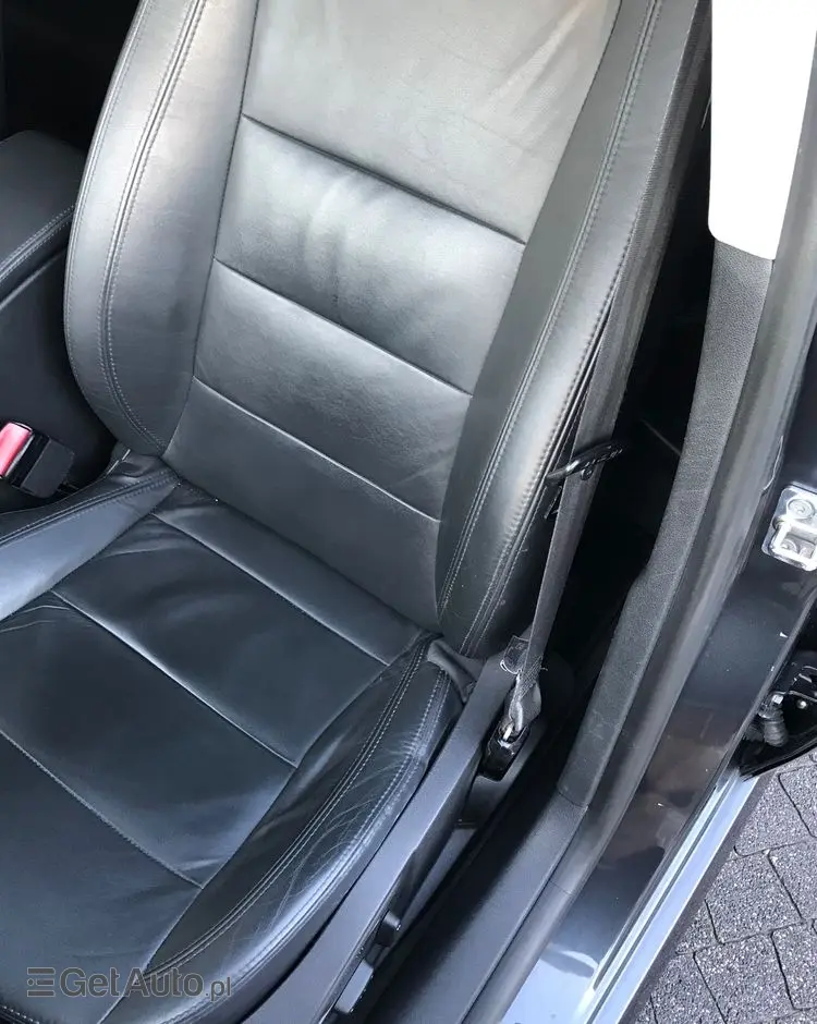 RENAULT Laguna 2.0 16V Turbo Initiale