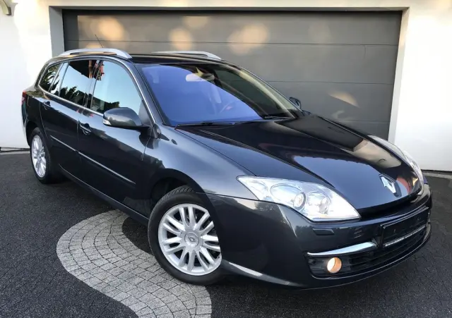 RENAULT Laguna 2.0 16V Turbo Initiale