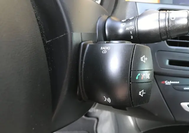 RENAULT Laguna 2.0 16V Turbo Initiale