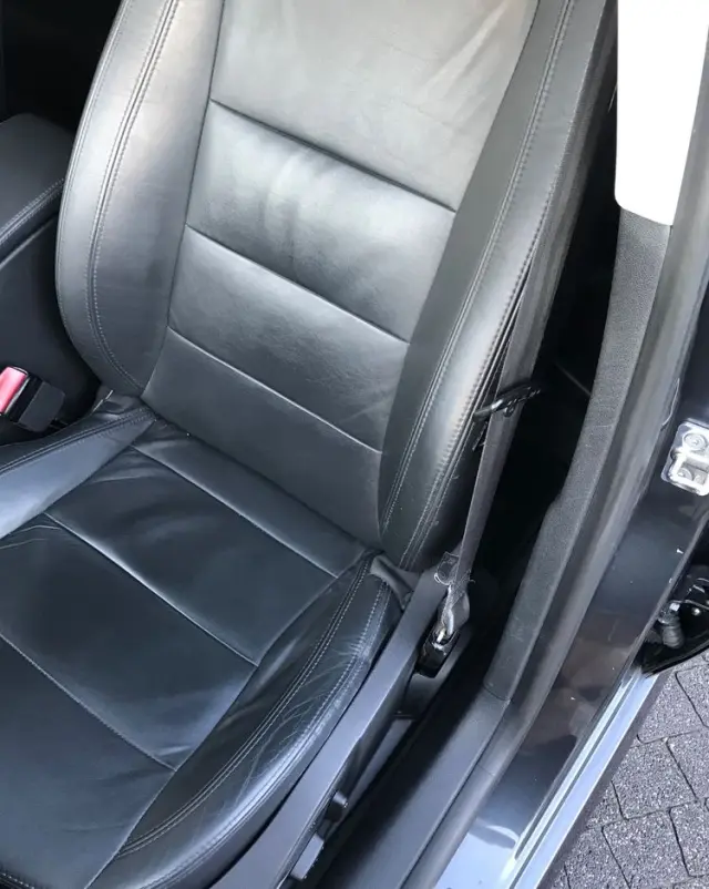 RENAULT Laguna 2.0 16V Turbo Initiale