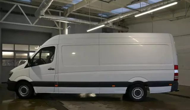 MERCEDES-BENZ Sprinter 