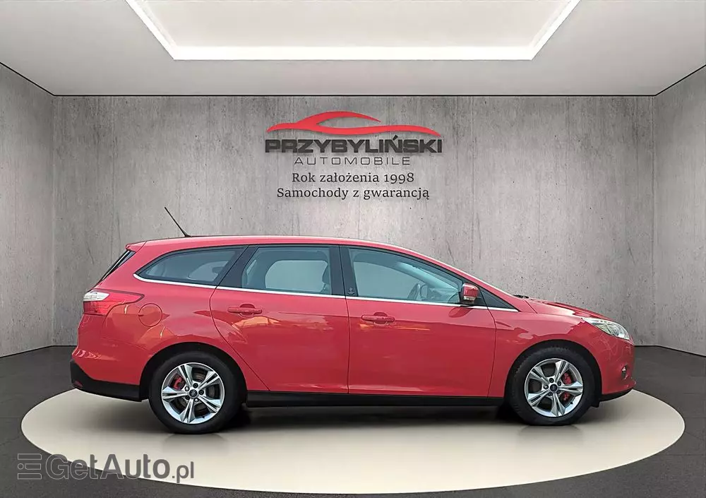 FORD Focus Turnier 1.0 EcoBoost Start-Stopp-System Champions Edition
