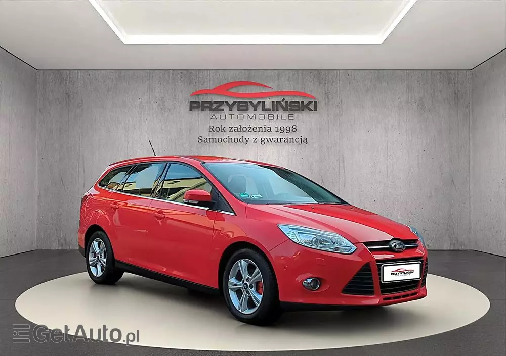 FORD Focus Turnier 1.0 EcoBoost Start-Stopp-System Champions Edition