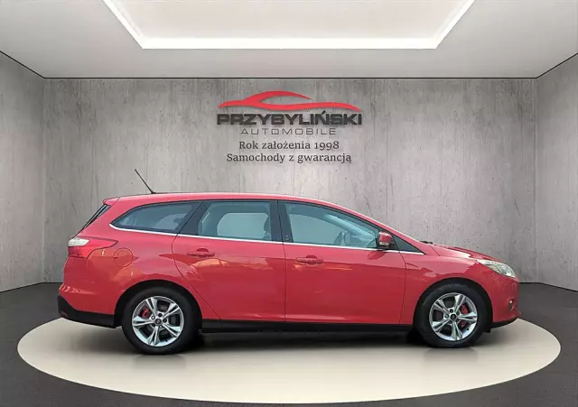 FORD Focus Turnier 1.0 EcoBoost Start-Stopp-System Champions Edition