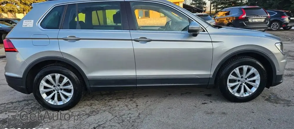 VOLKSWAGEN Tiguan 2.0 TDI SCR (BlueMotion Technology) DSG Comfortline