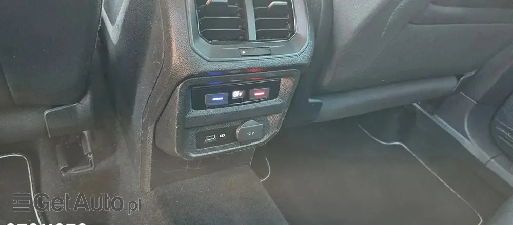 VOLKSWAGEN Tiguan 2.0 TDI SCR (BlueMotion Technology) DSG Comfortline