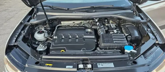 VOLKSWAGEN Tiguan 2.0 TDI SCR (BlueMotion Technology) DSG Comfortline