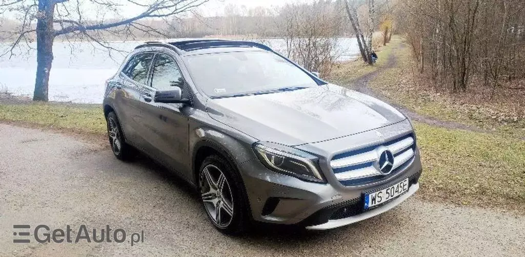 MERCEDES-BENZ GLA 