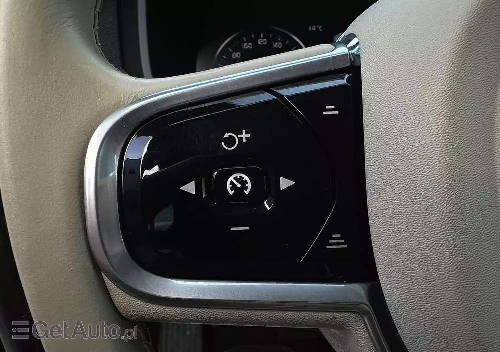 VOLVO V90 D5 AWD Geartronic Inscription