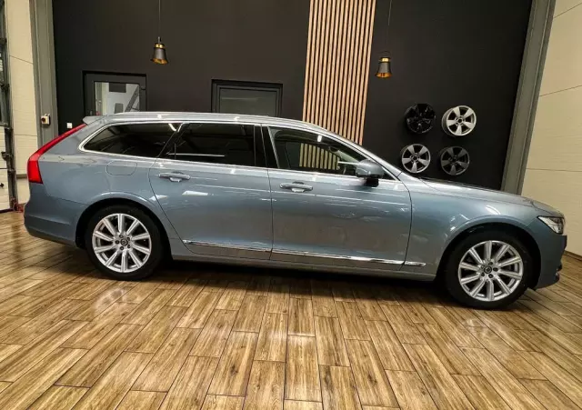 VOLVO V90 D5 AWD Geartronic Inscription