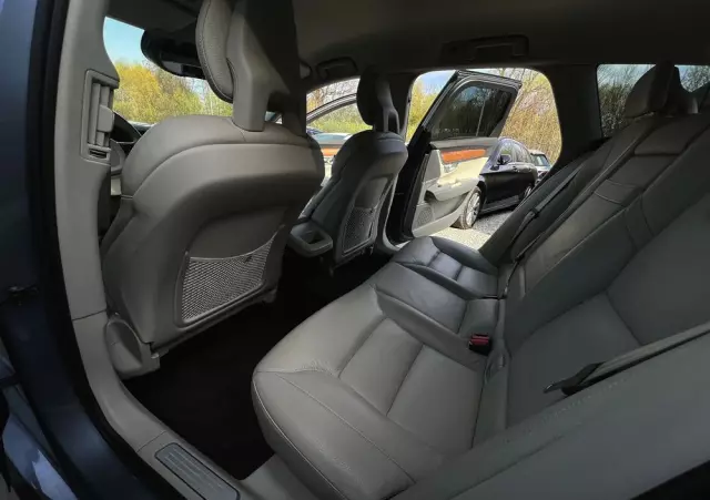 VOLVO V90 D5 AWD Geartronic Inscription