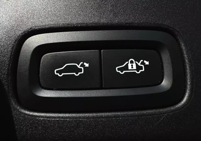 VOLVO V90 D5 AWD Geartronic Inscription