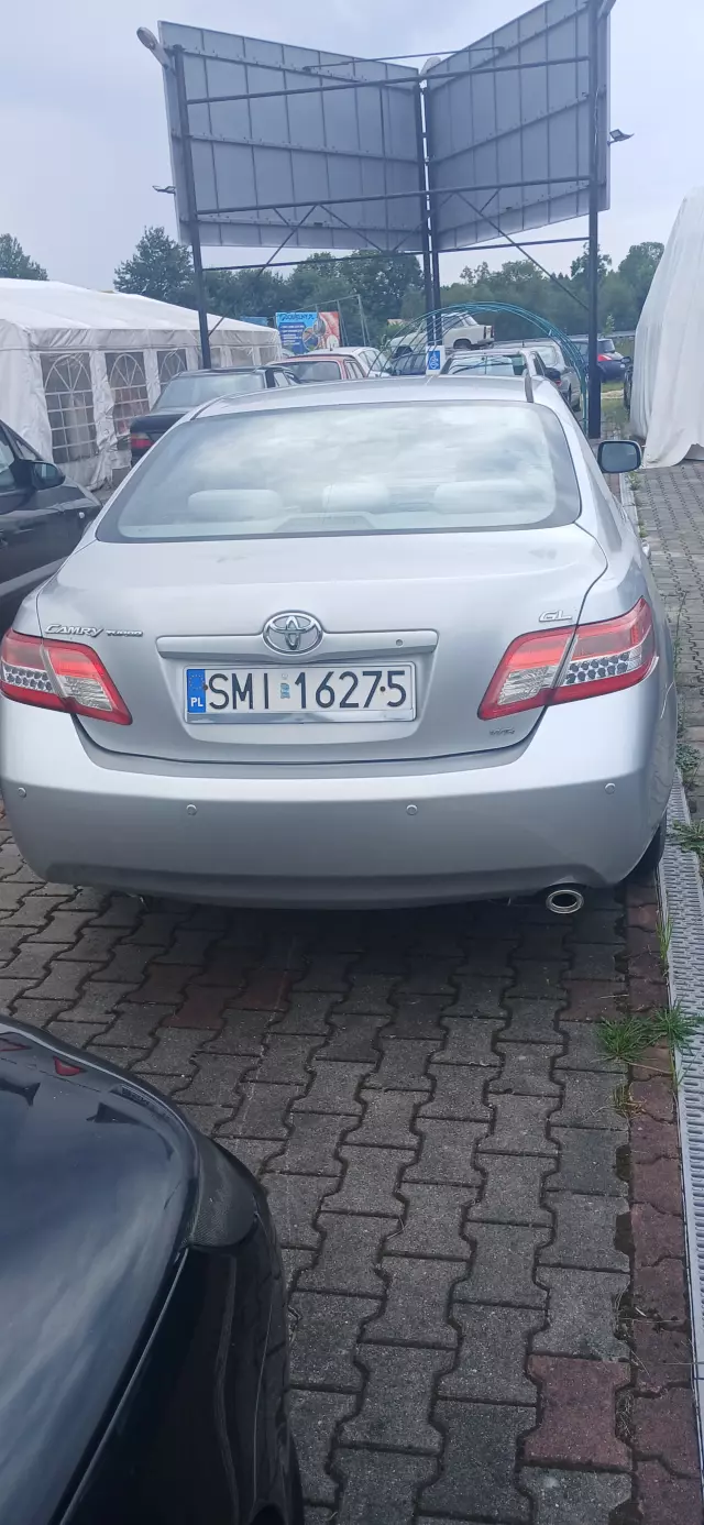 TOYOTA Camry 2.5 (178 KM) Automatic