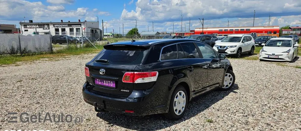 TOYOTA Avensis 1.8 Edition
