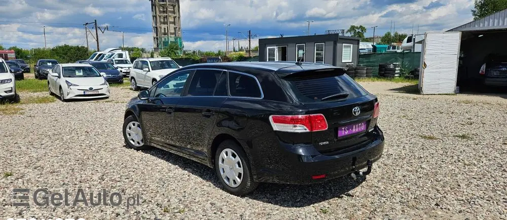 TOYOTA Avensis 1.8 Edition