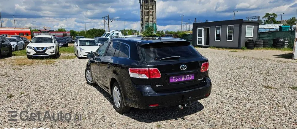 TOYOTA Avensis 1.8 Edition