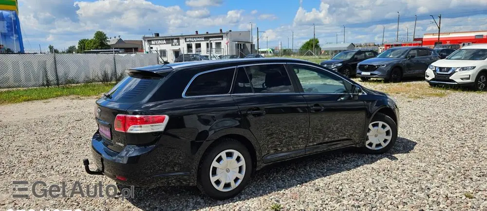 TOYOTA Avensis 1.8 Edition