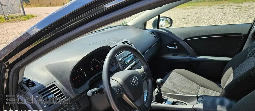 TOYOTA Avensis 1.8 Edition