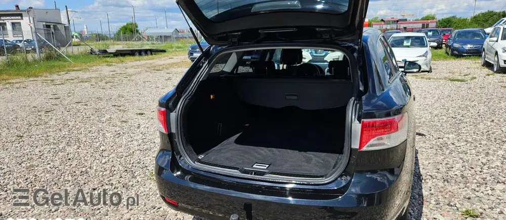 TOYOTA Avensis 1.8 Edition