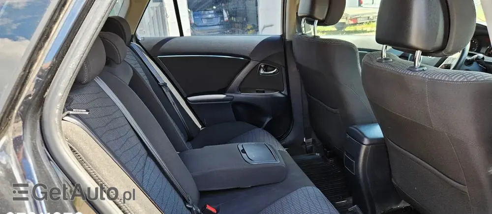 TOYOTA Avensis 1.8 Edition