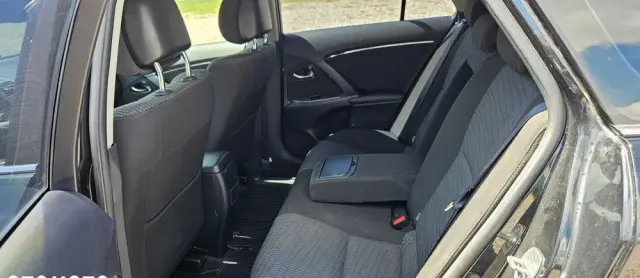 TOYOTA Avensis 1.8 Edition
