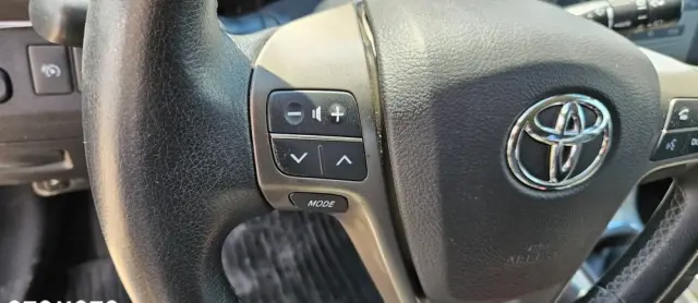 TOYOTA Avensis 1.8 Edition