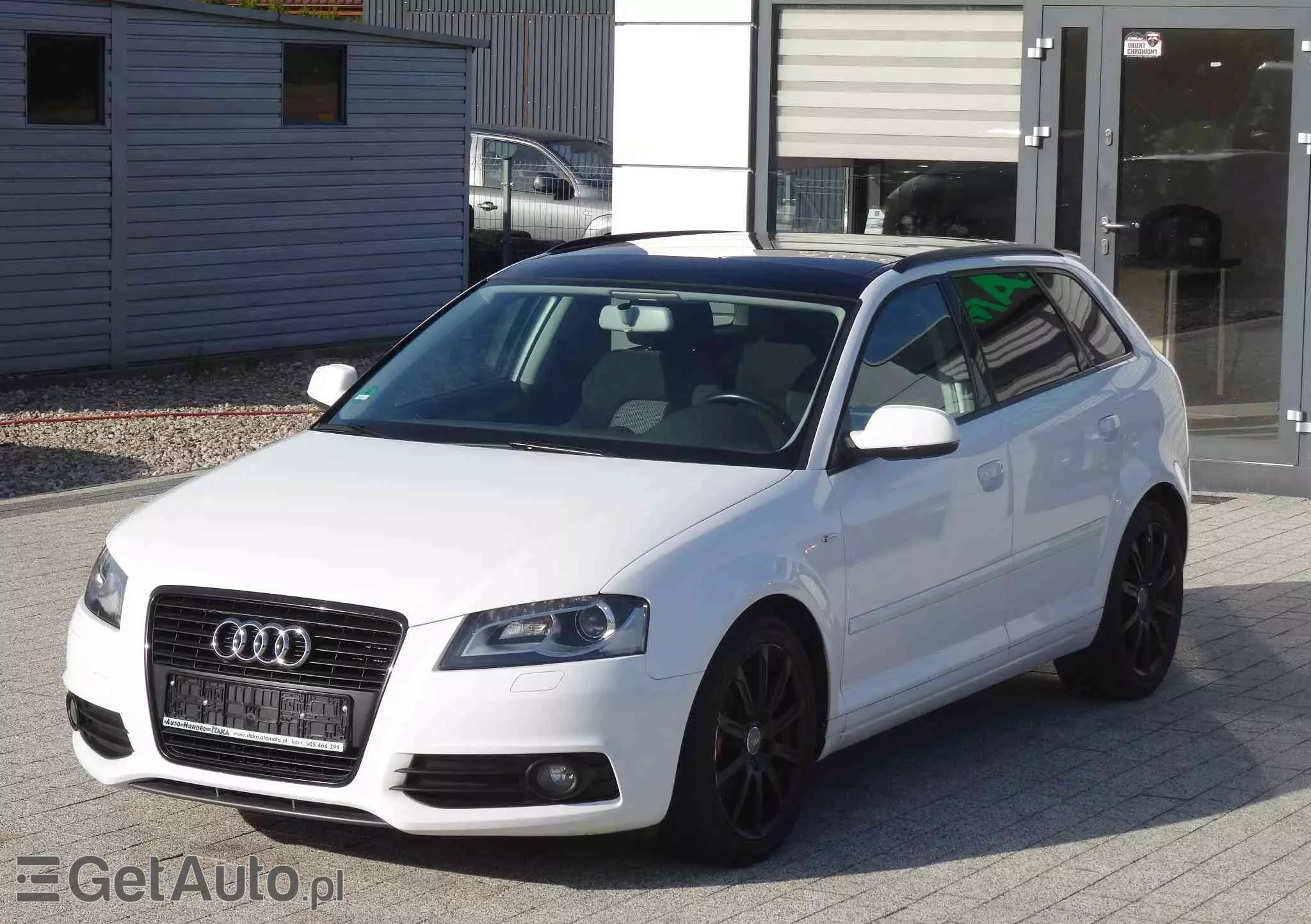 AUDI A3 1.8 TFSI Sportback S tronic S line Sportpaket (plus)
