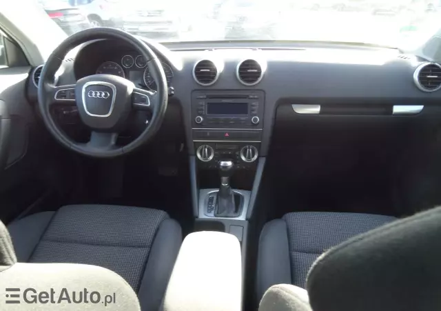 AUDI A3 1.8 TFSI Sportback S tronic S line Sportpaket (plus)