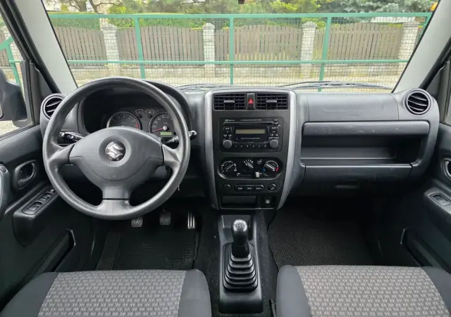 SUZUKI Jimny 