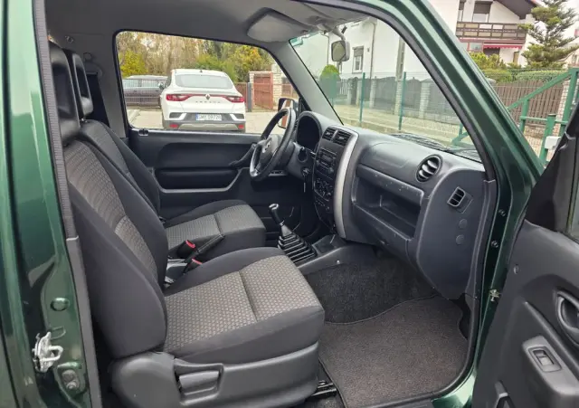 SUZUKI Jimny 