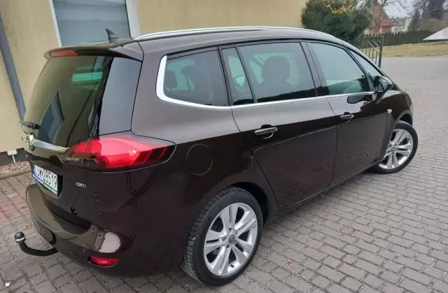 OPEL Zafira 