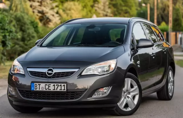OPEL Astra 