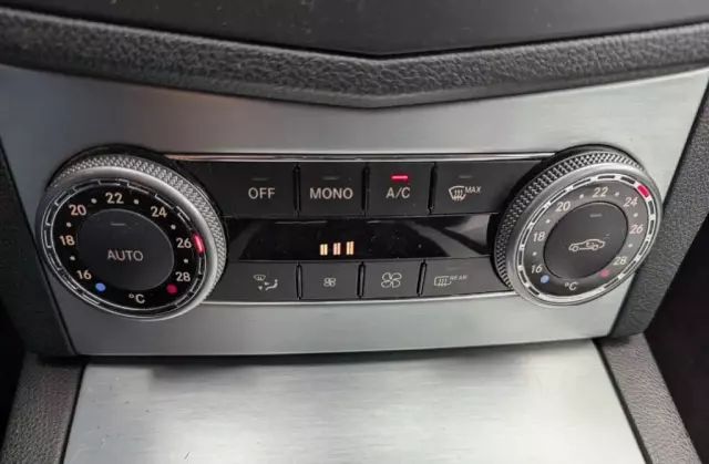 MERCEDES-BENZ Klasa C 