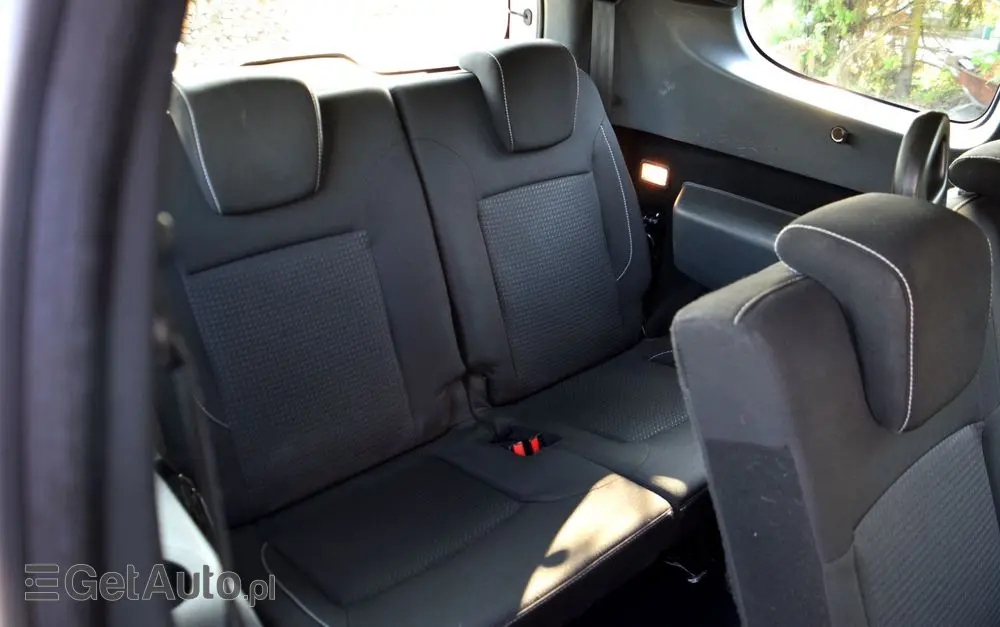 DACIA Lodgy 1.3 TCe Stepway S&S