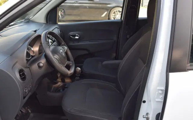 DACIA Lodgy 1.3 TCe Stepway S&S