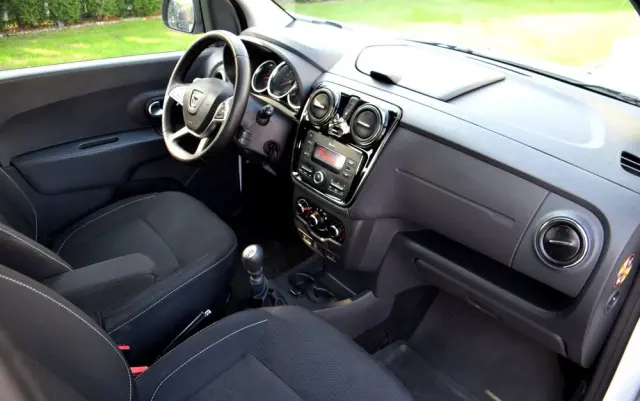 DACIA Lodgy 1.3 TCe Stepway S&S