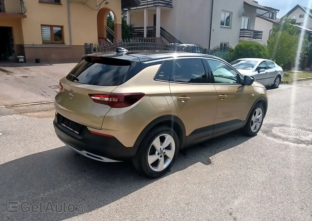 OPEL Grandland X 1.2 Start/Stop Business INNOVATION