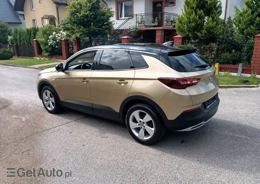 OPEL Grandland X 1.2 Start/Stop Business INNOVATION