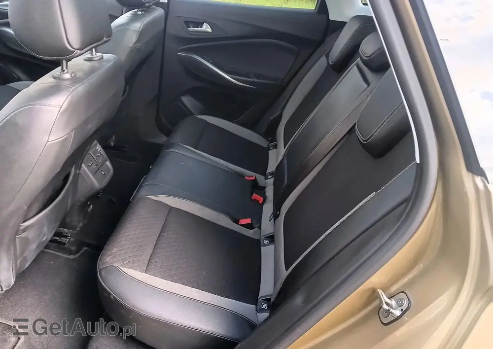 OPEL Grandland X 1.2 Start/Stop Business INNOVATION