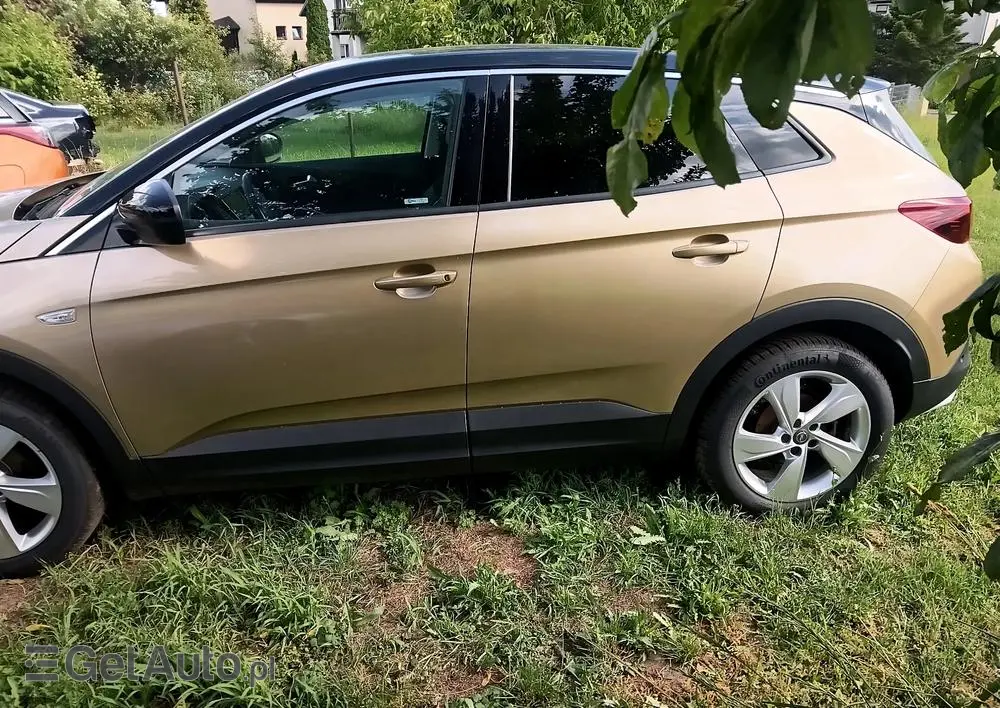 OPEL Grandland X 1.2 Start/Stop Business INNOVATION